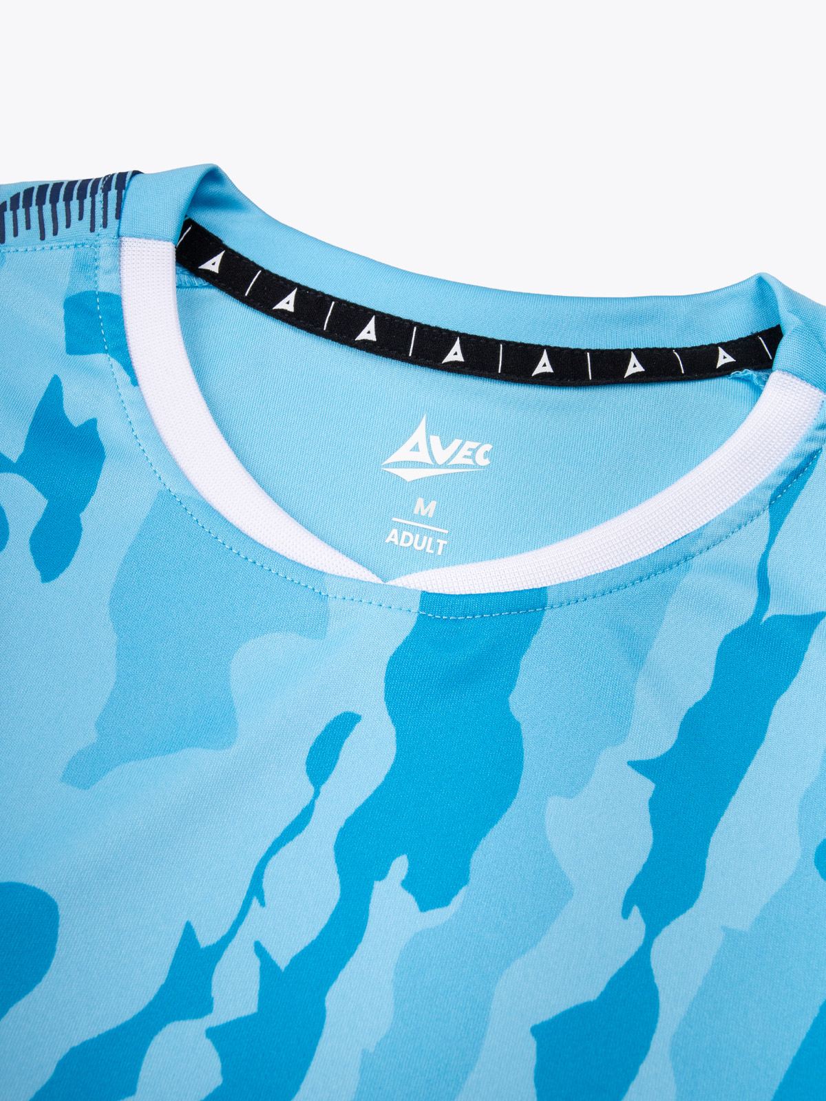avec id soft feel neck label