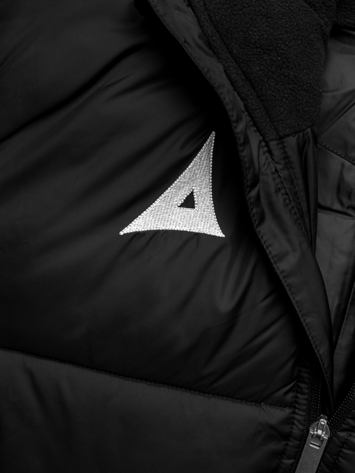 picture of evolve pro padded bench jacket - black
