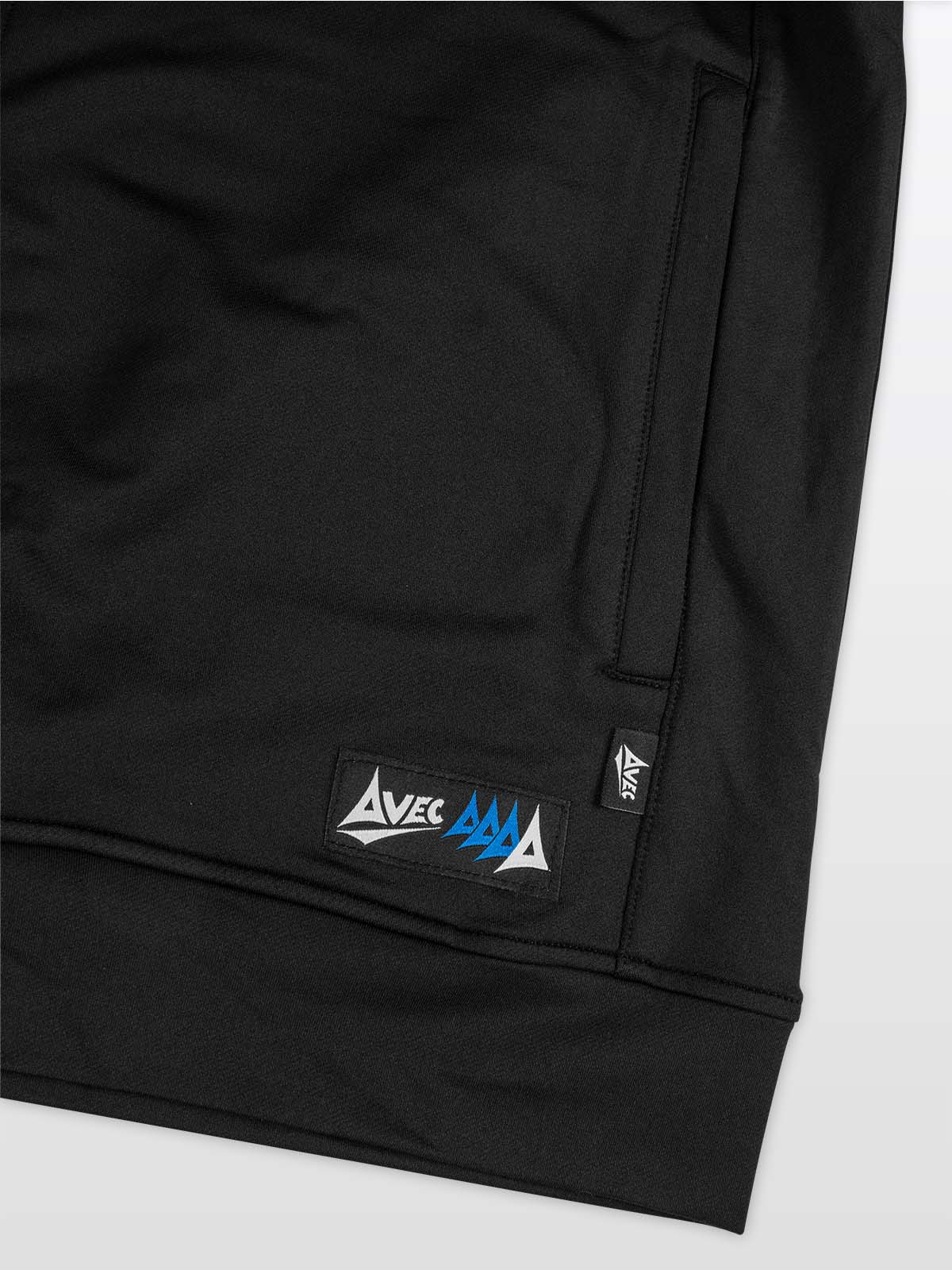 close-up of authentic sportswear id label on the avec focus 2 black track jacket