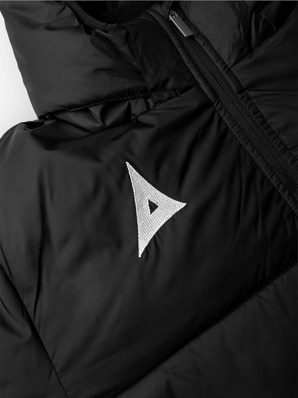 avec black evolve pro padded bench jacket - embroidery
