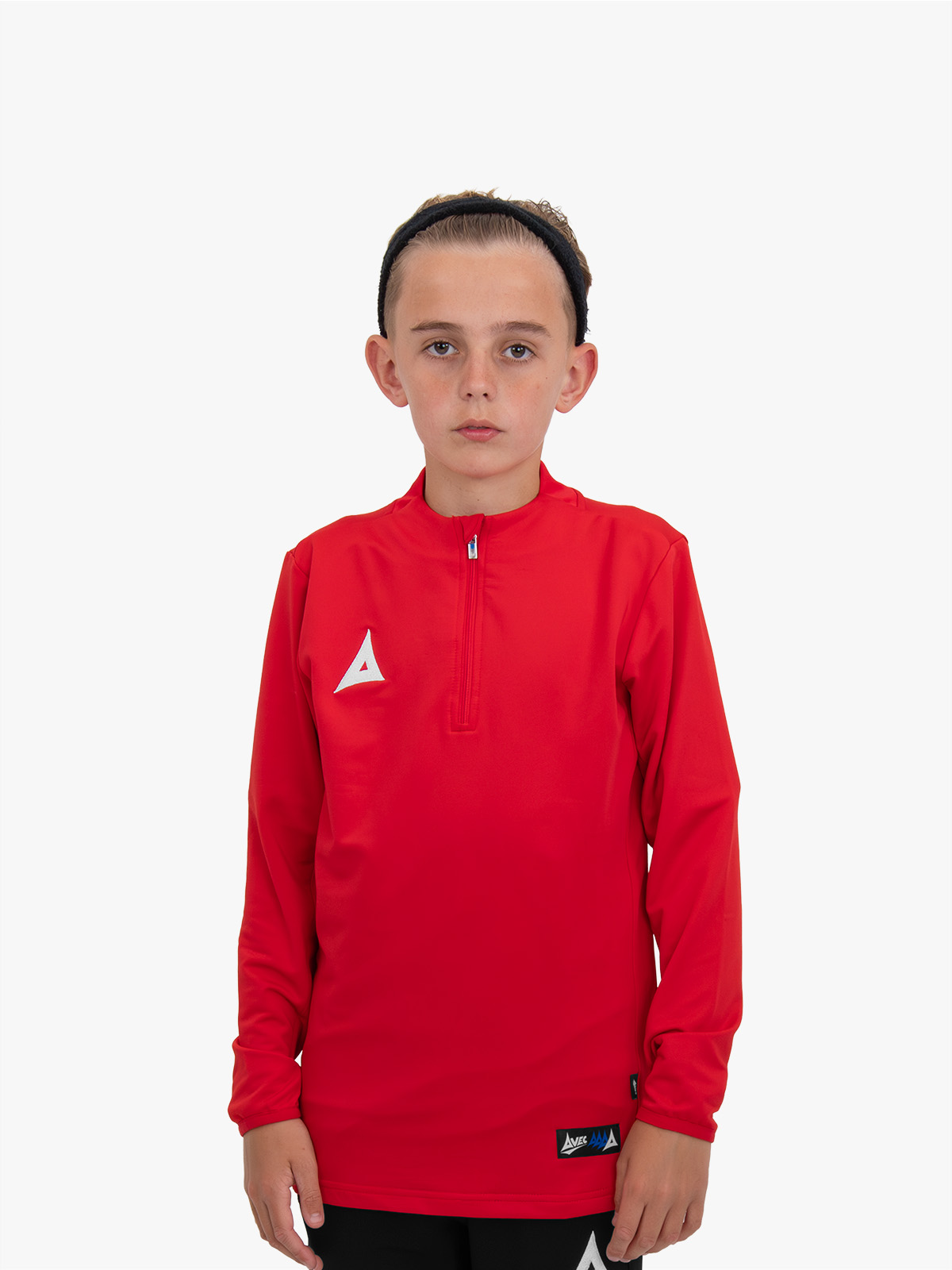 avec focus 2 red tech overlay worn by junior model – close shot