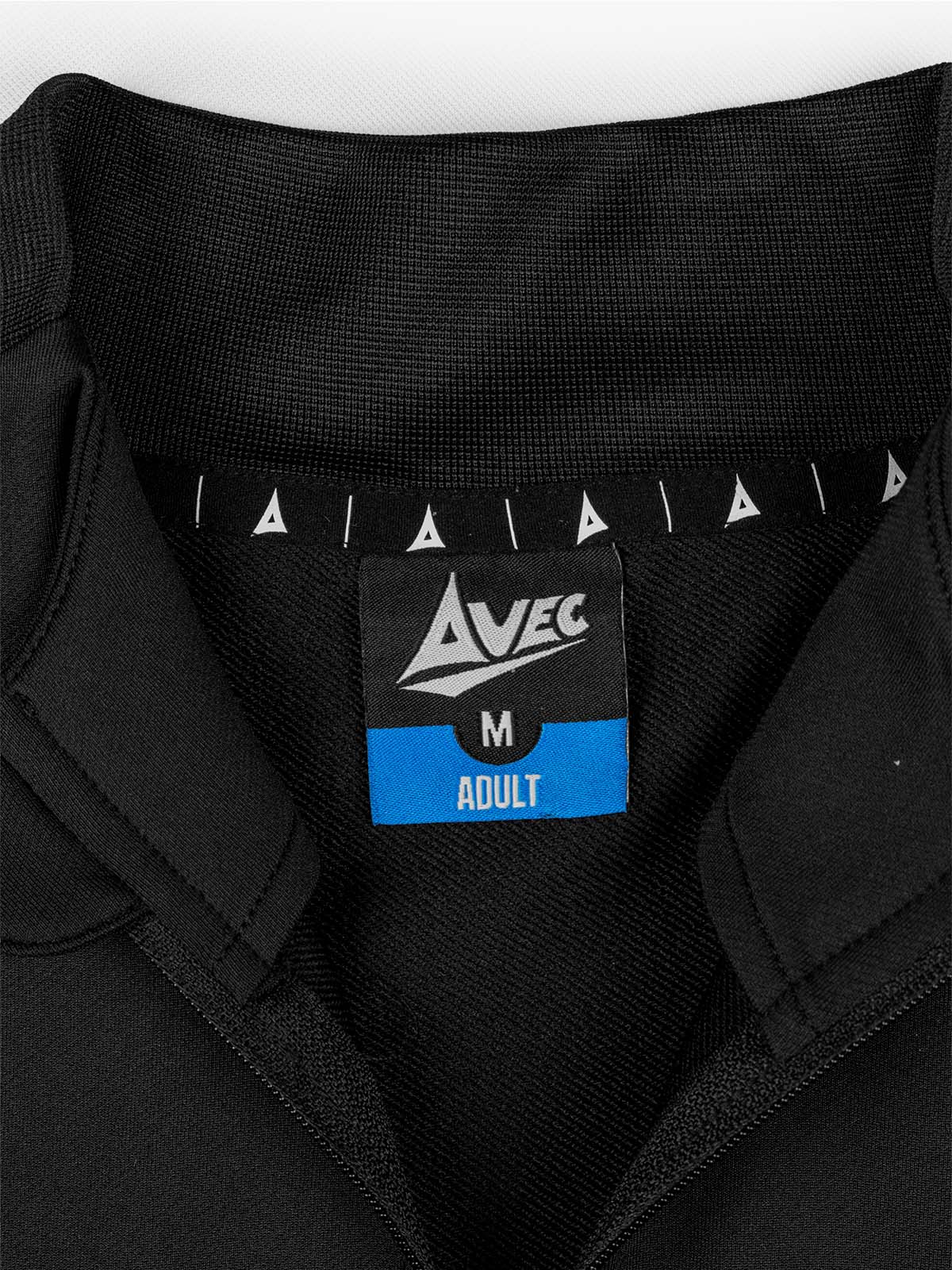 avec focus 2 black tech overlay - inner collar