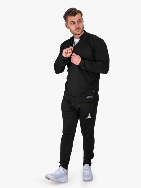 Avec Focus 2 Black Tech Overlay worn by model – Full body shot