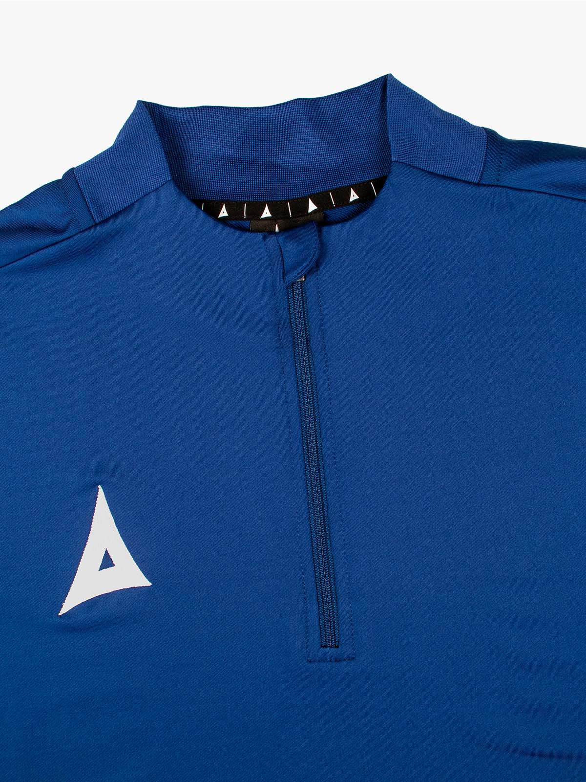 avec focus 2 navy tech overlay - collar