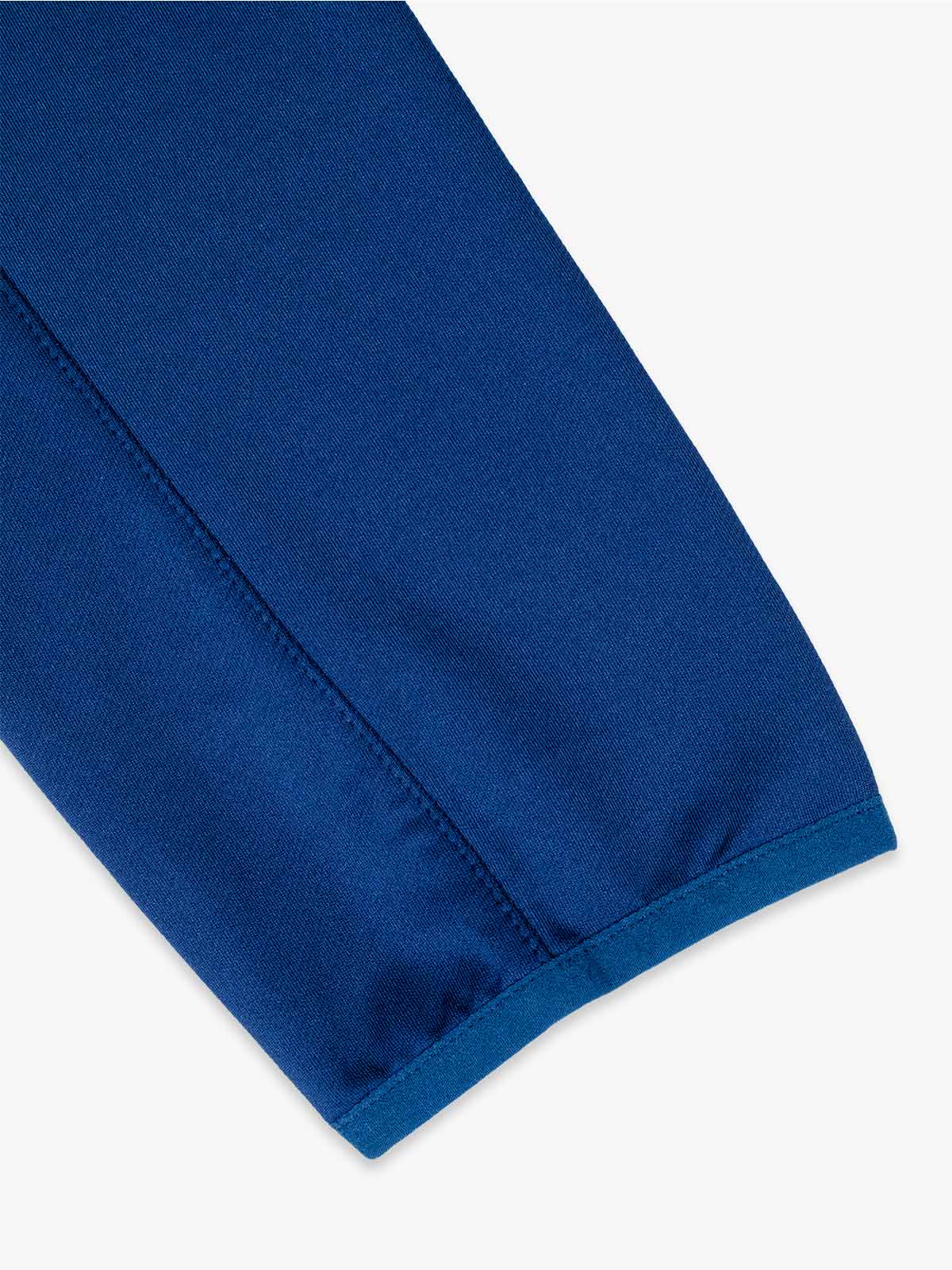 avec focus 2 navy tech overlay - sleeve cuff