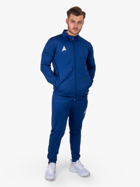 Avec Focus 2 Navy Tech Pant worn by model – Full body shot