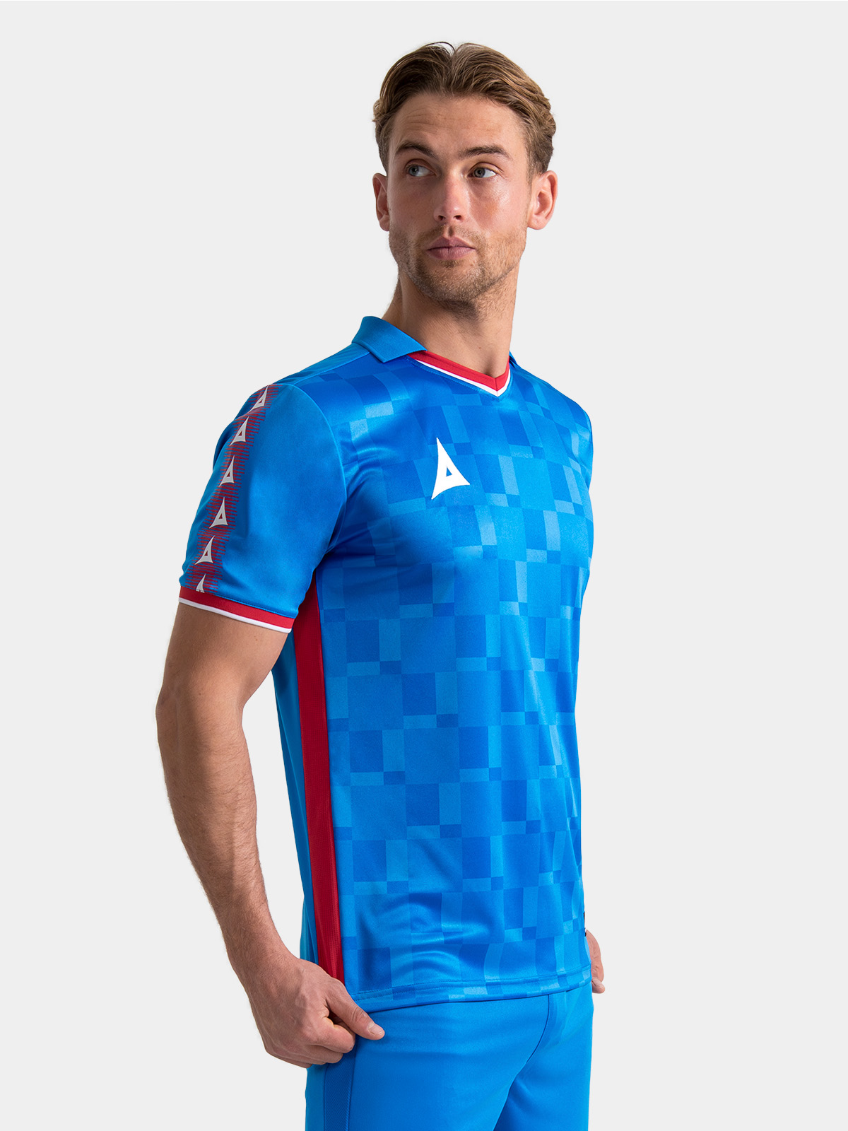 athletic fit royal blue football jersey by avec sport