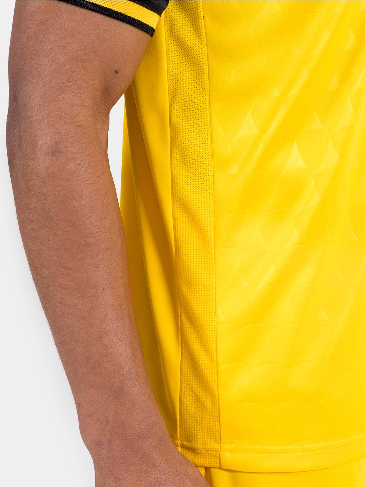 ultra-mesh side panel for enhanced breathability