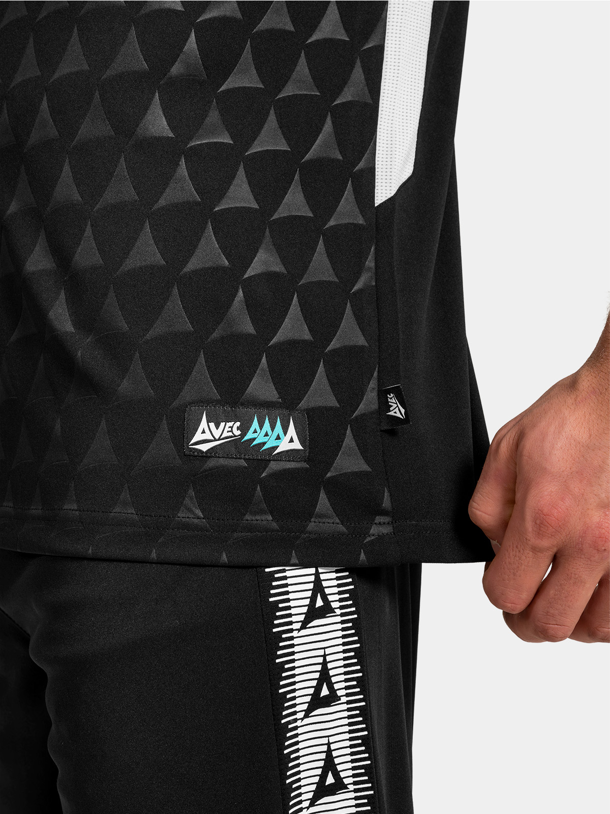 technical detail of the side mesh ventilation, reinforced hem, and the official woven authentic id tag.