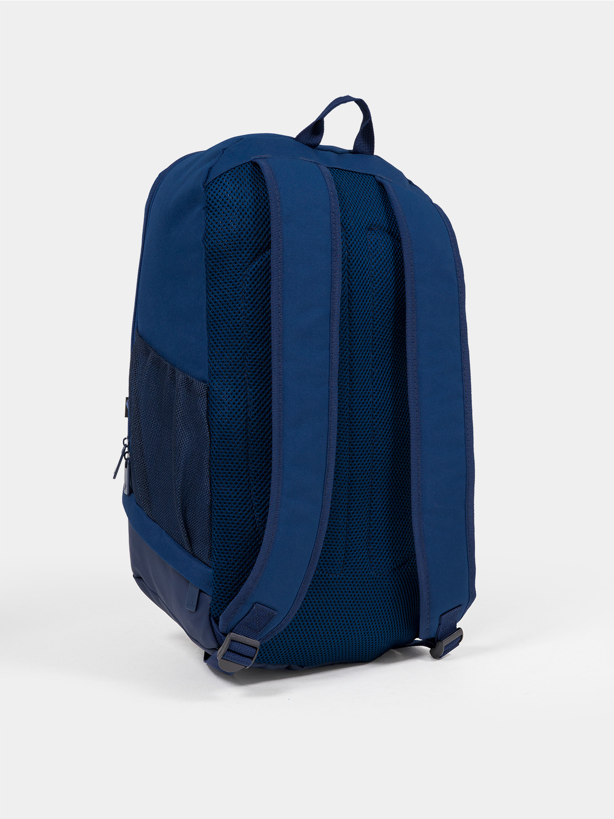 picture of focus backpack - navy