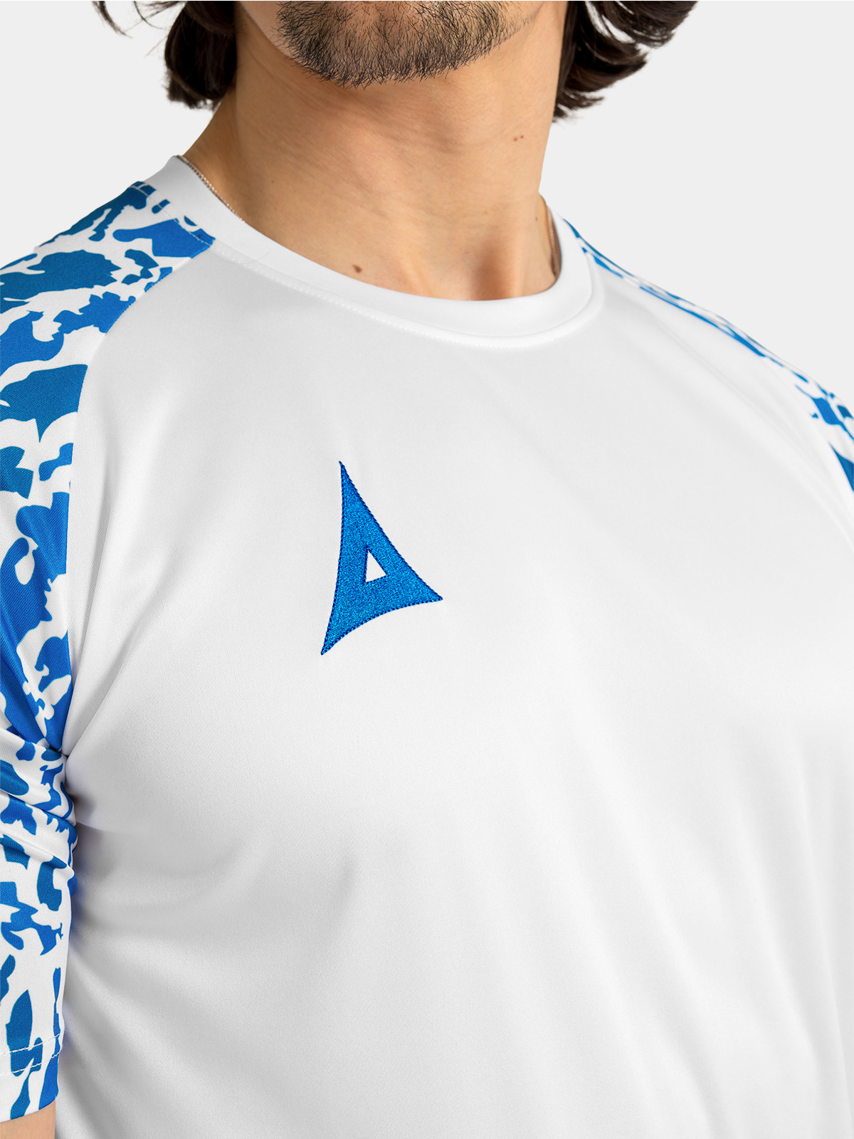 picture of classic pro jersey - white/royal