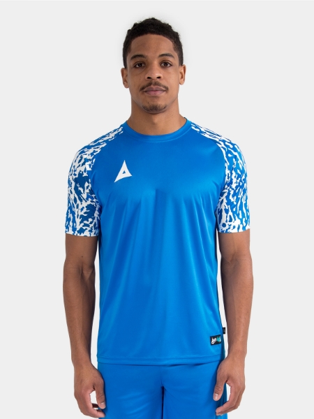 Athlete wearing the Royal Blue Classic Pro Jersey, showcasing the true-to-size athletic cut.
