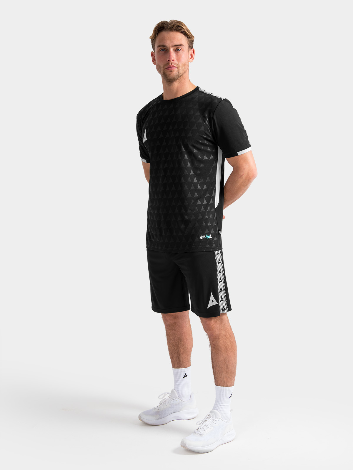 picture of evolve pro short - black