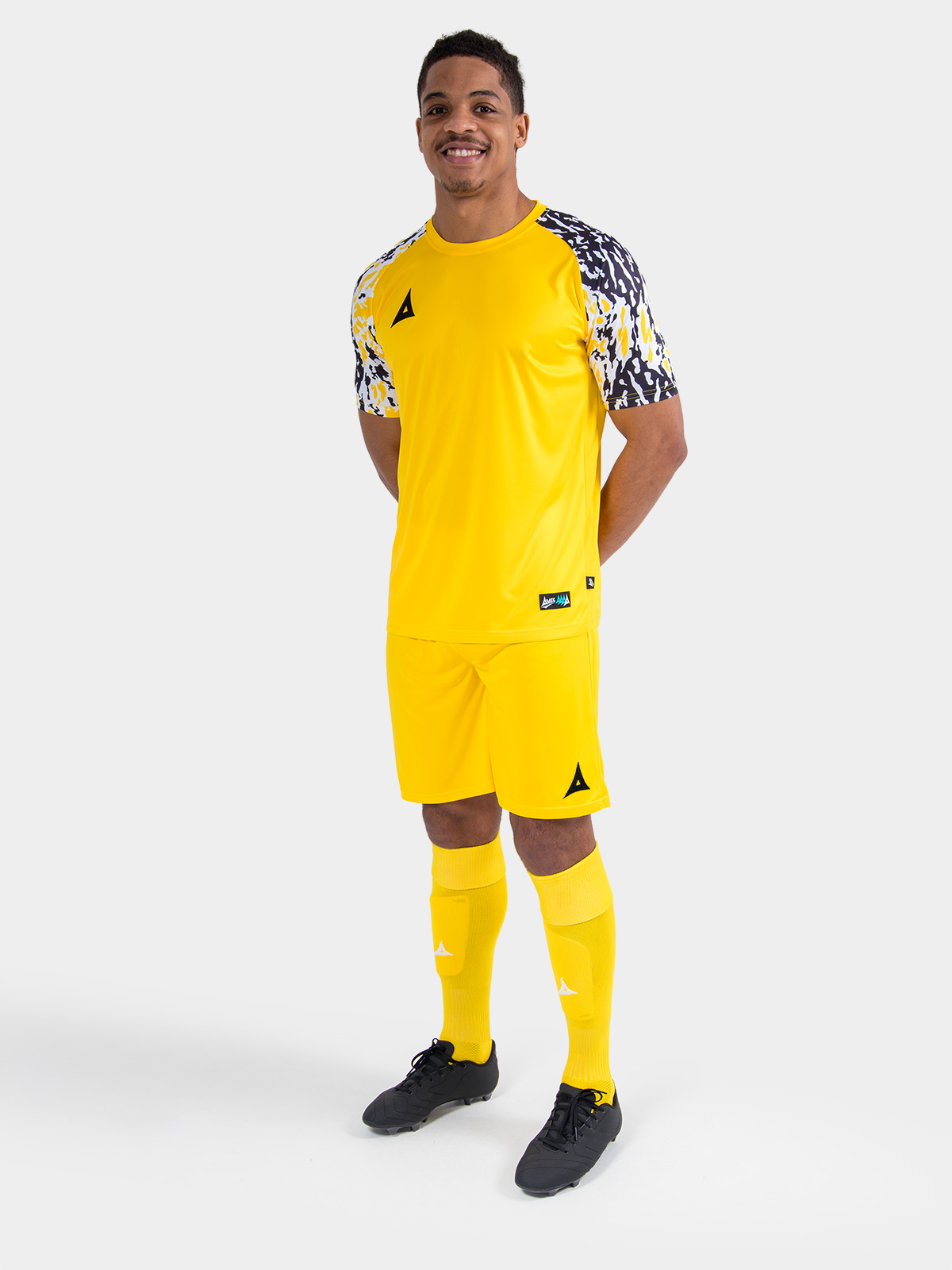 picture of focus 2 classic short - yellow/black