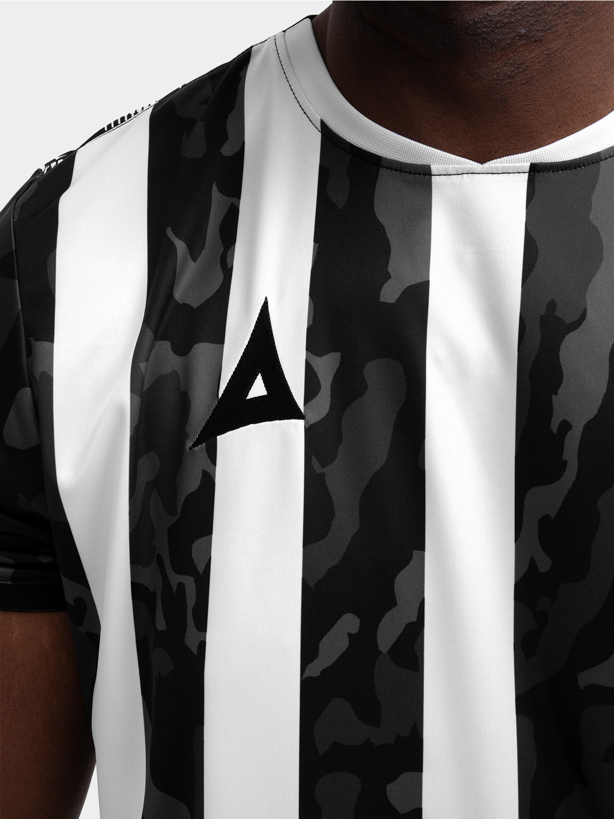 picture of pro intent stripe jersey - black/white