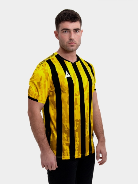 Model wearing a yellow and Black stripe Sports football training t-shirt.
