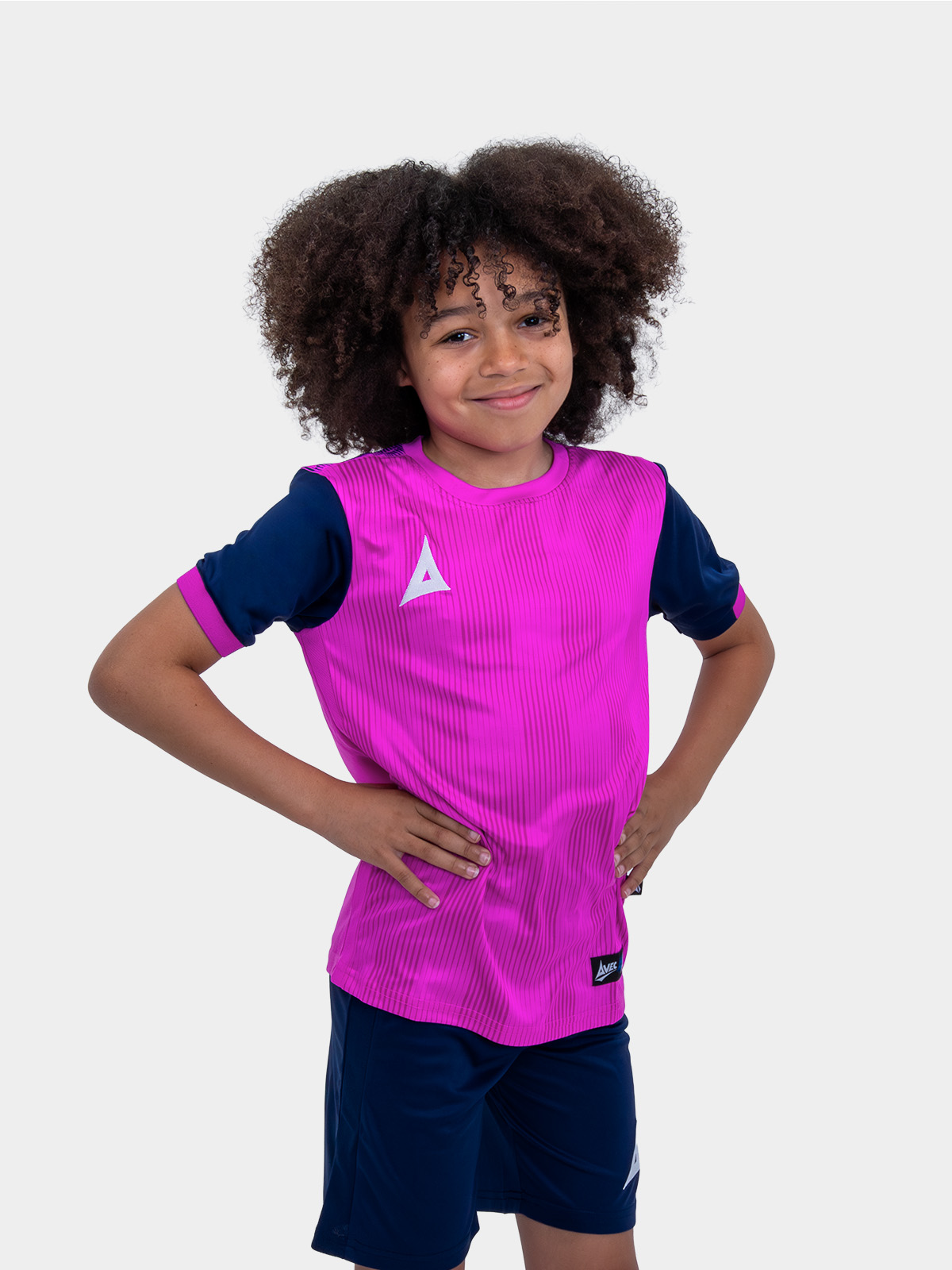 a unique colour colour combination of magenta and navy make this football shirt a top choice for kids football teams