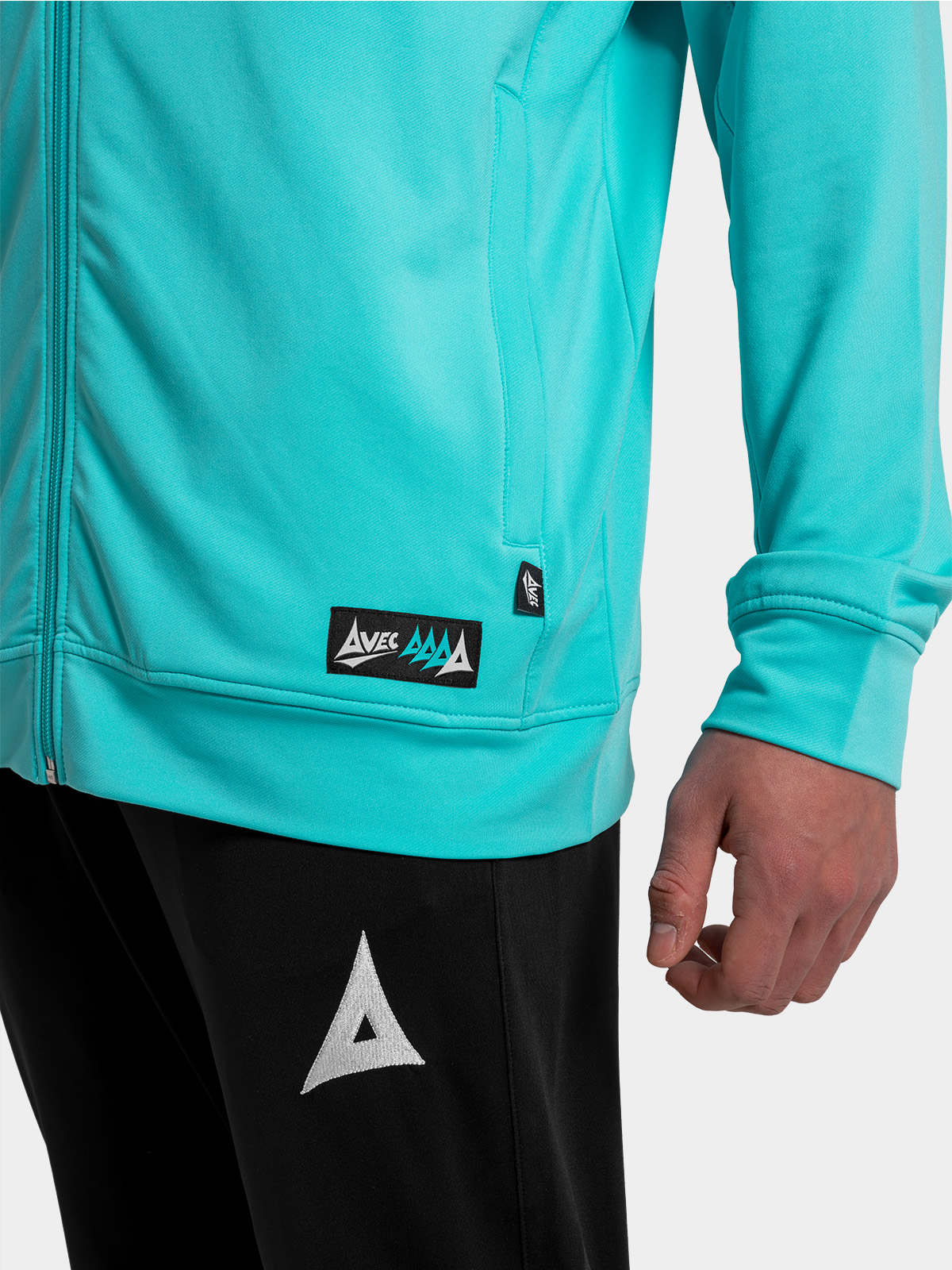 picture of focus 2 track jacket - hyper blue