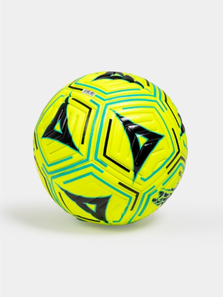 Avec Sport match football – high visibility design
