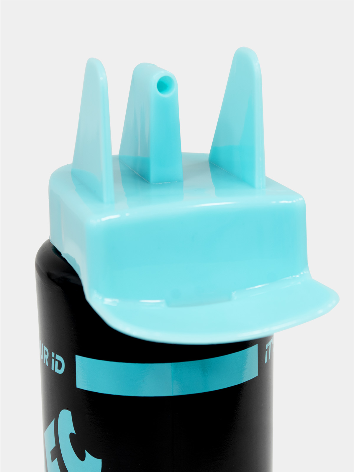 durable hygiene water bottle designed for safe individual hydration during football sessions