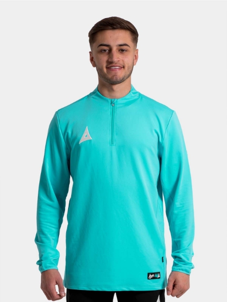 Athlete wearing the Hyper Blue Focus 2 Overlay, illustrating the refined collar fit and soft-feel neck taping