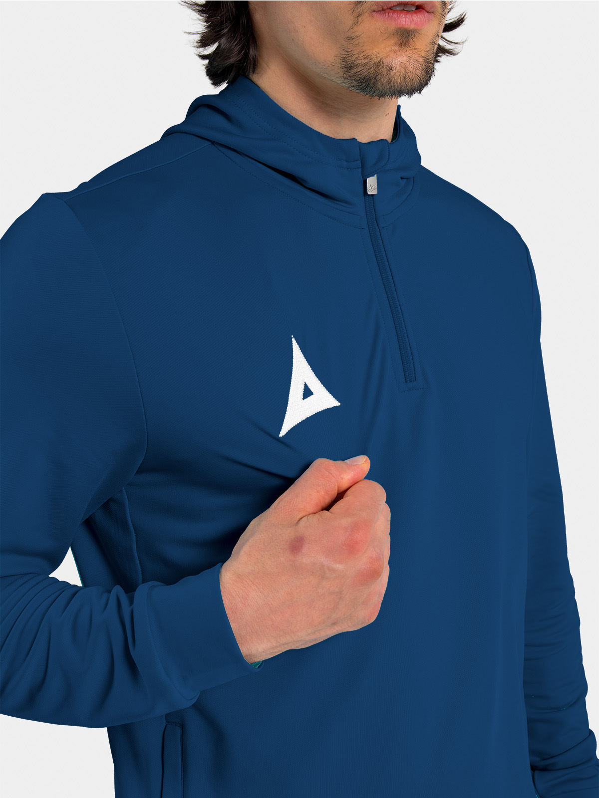 navy focus 2 qz hoody zipped to the top, showing the professional collar and sleek profile.