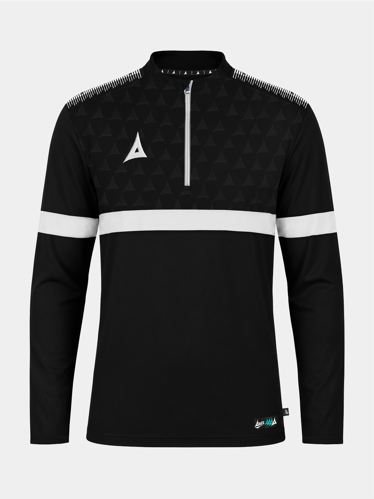 front view of the black evolve pro overlay featuring a 1/4 zip, debossed heritage chest panel, and integrated mesh side panels for ventilation.