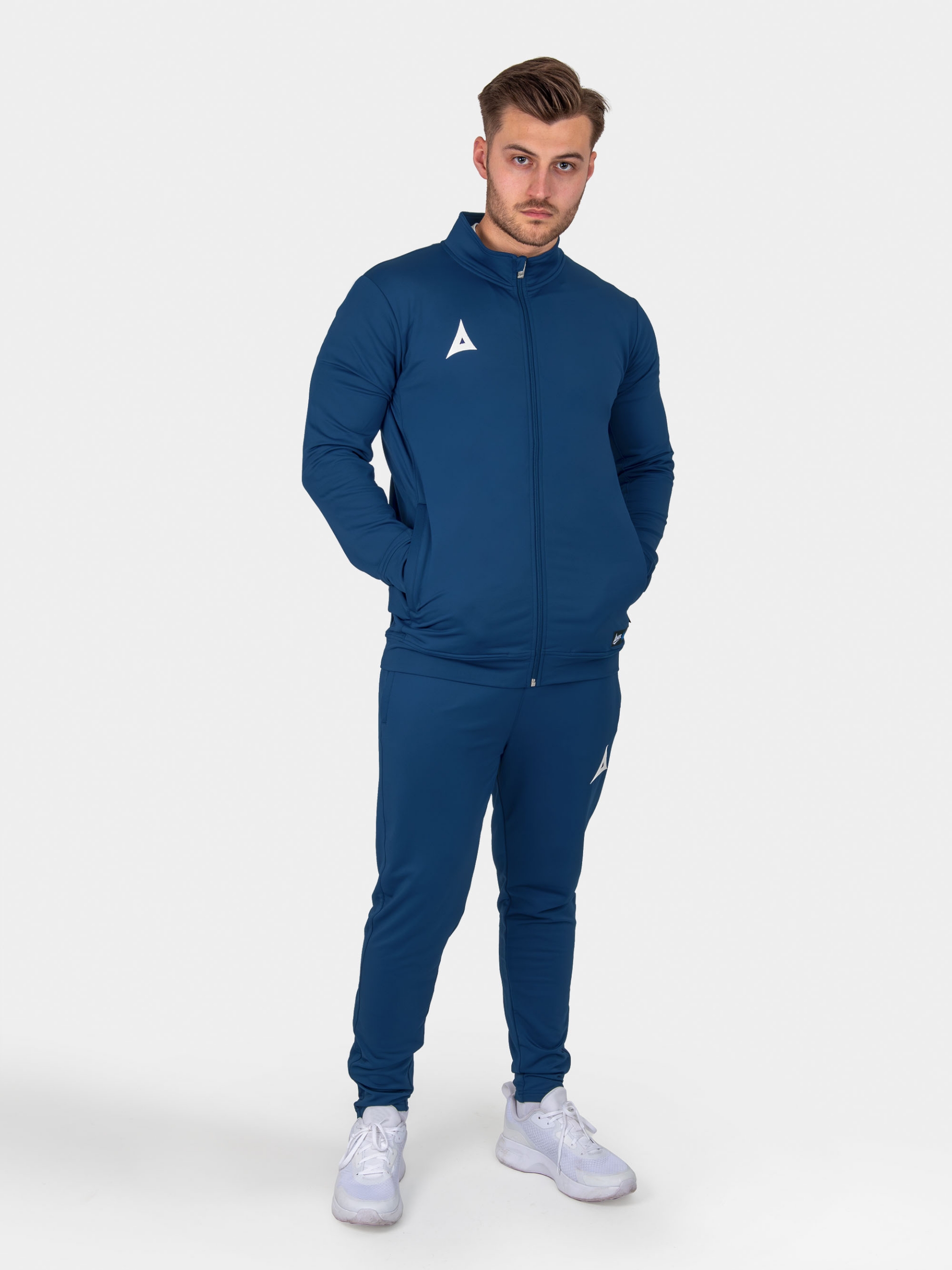 picture of focus 2 tech pant - navy