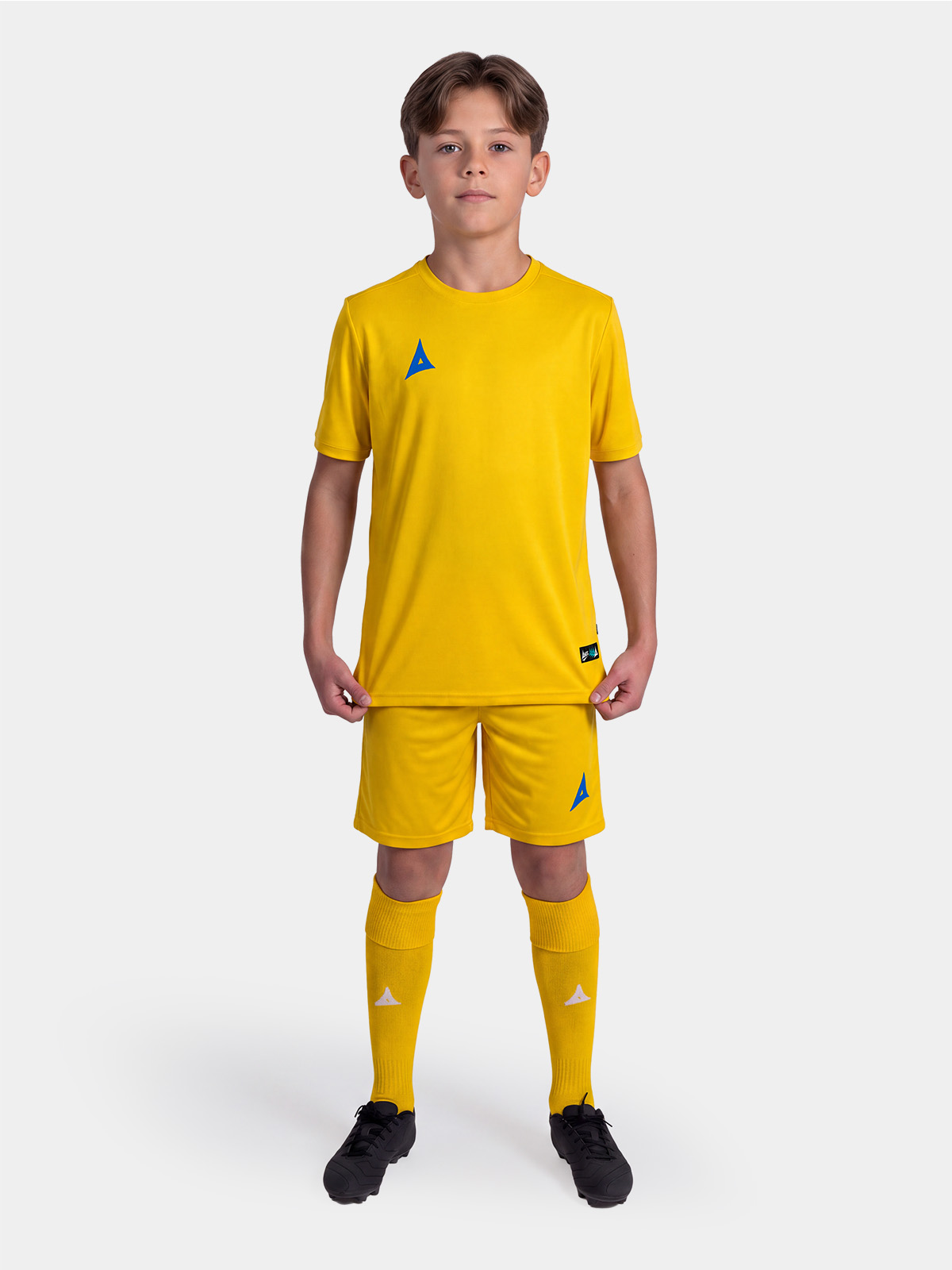 picture of focus 2 classic short - yellow/royal