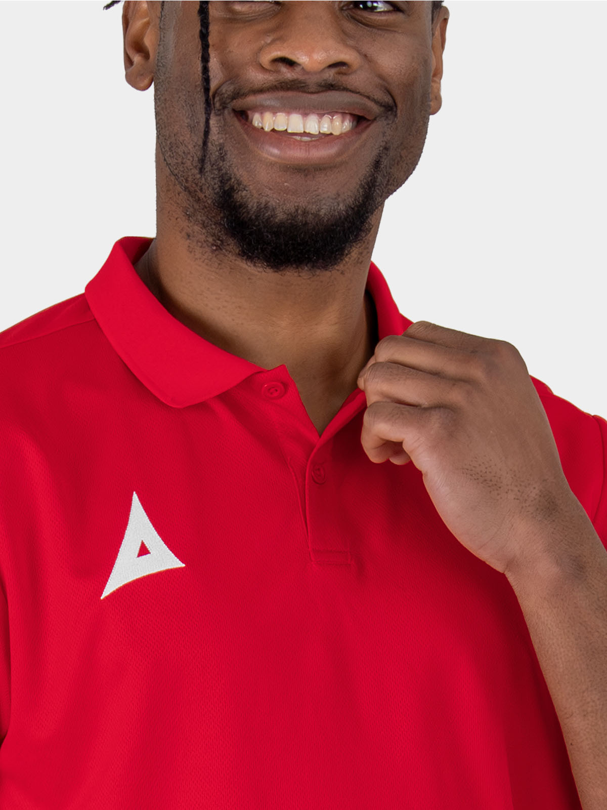 close-up of collar design on the avec focus 2 royal tech polo