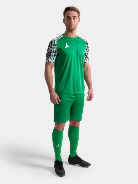 	Full body view of the Green Classic Pro kit on-model, demonstrating a unified professional appearance.