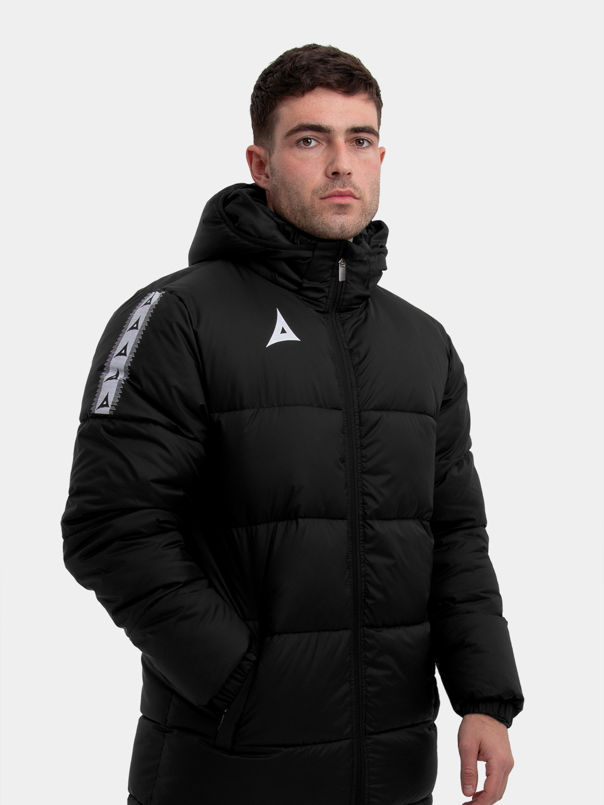 	avec evolve pro padded jacket in black worn by model – close shot